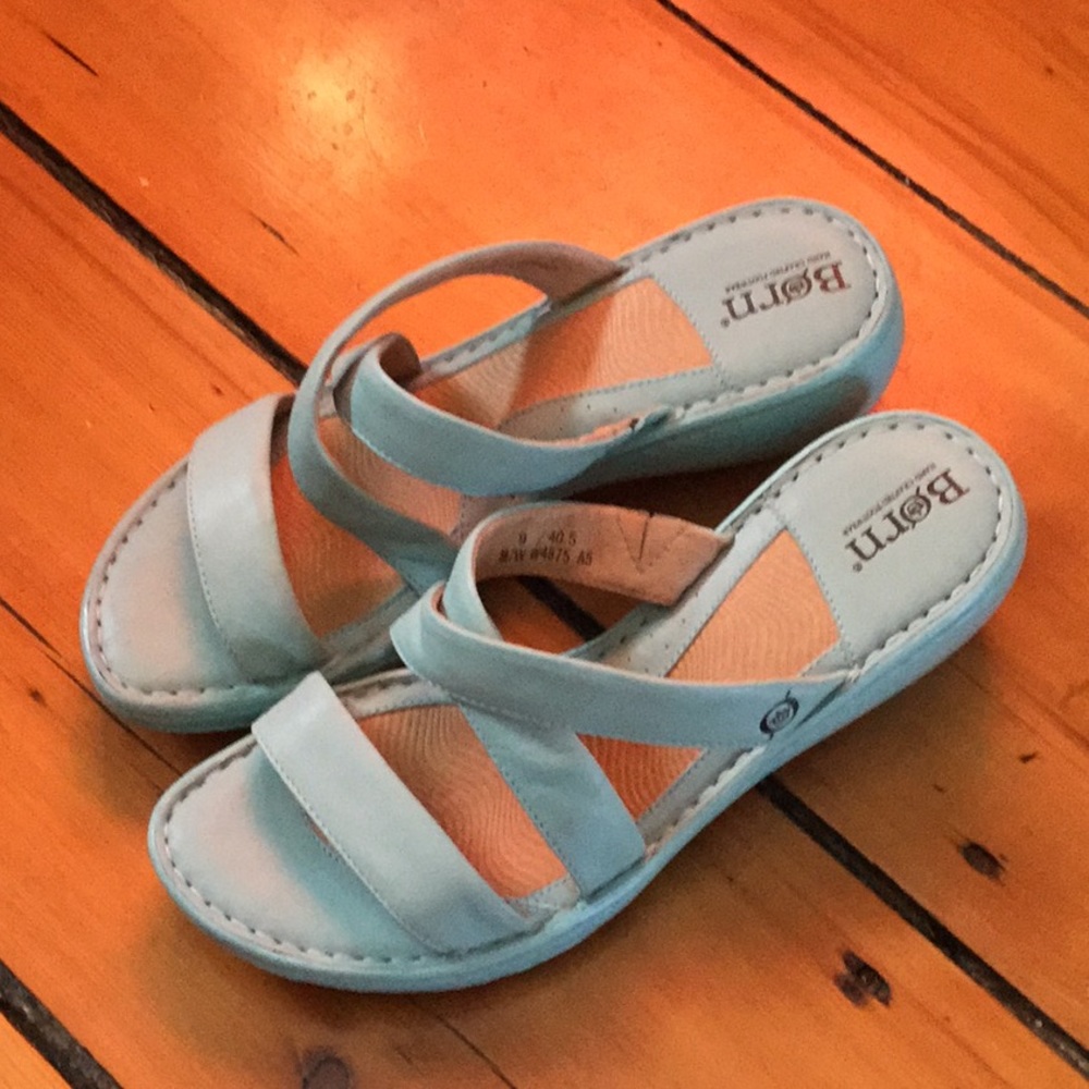 Born Wedge sandals